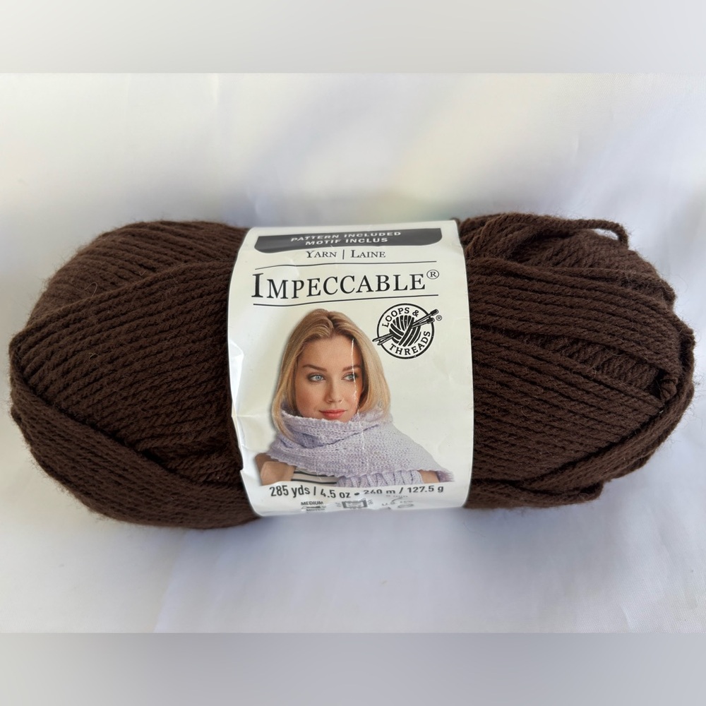 NEW Loops & Threads Impeccable Yarn Worsted Chocolate Skein Acrylic 4.5 oz